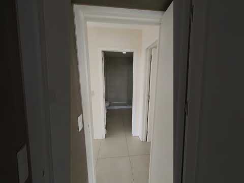 For Sale - 2-Bedroom Apartment with Garage - Valle Escondido - La Rosella