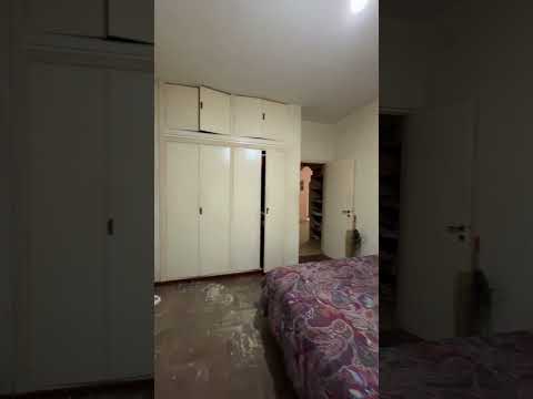 Ground Floor, PH   Open Courtyard   Storefront | Victoria, San Fernando