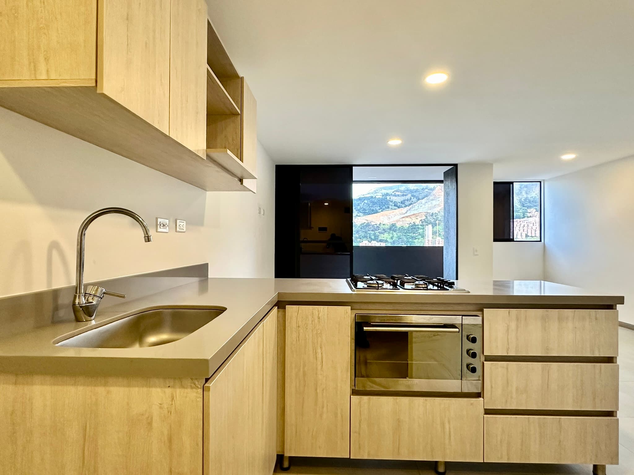 Apartment for sale in the Cabañas neighborhood, Bello—Unit C26