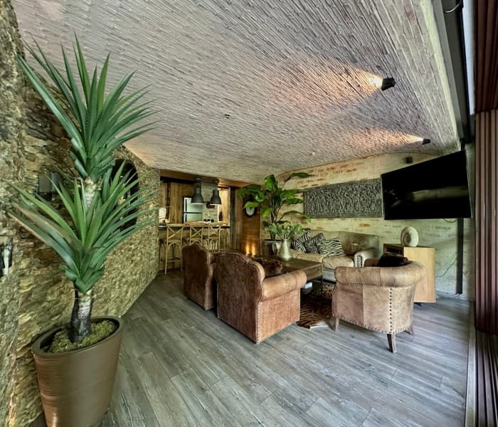 Apartment for Sale, Loma Del Encierro Area, Poblado—Acquavella Complex