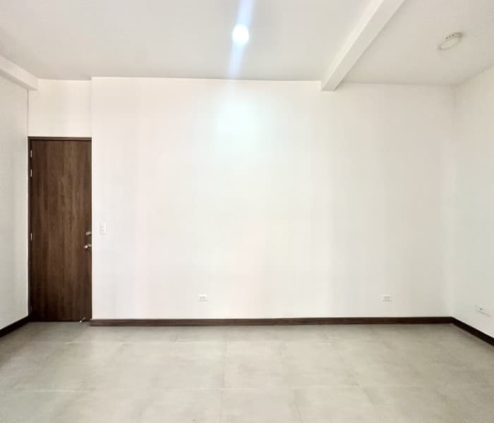 Apartment for Sale in the Fabricato Area, Bello—Mediterranea Apartment Complex (Bargain Price)