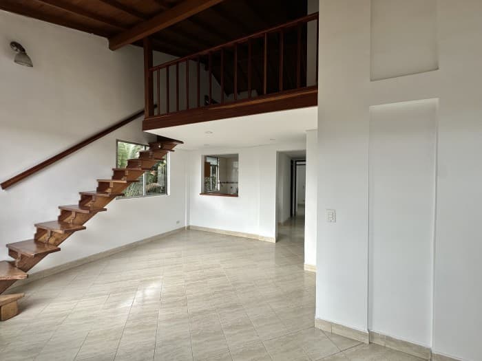 Duplex Apartment for Sale in the Santa Lucía Area—Jardines de Babilonia Development