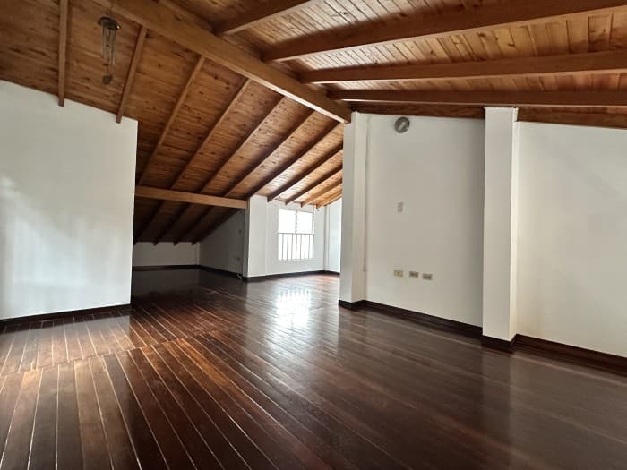 Duplex Apartment for Sale in the Santa Lucía Area—Jardines de Babilonia Development