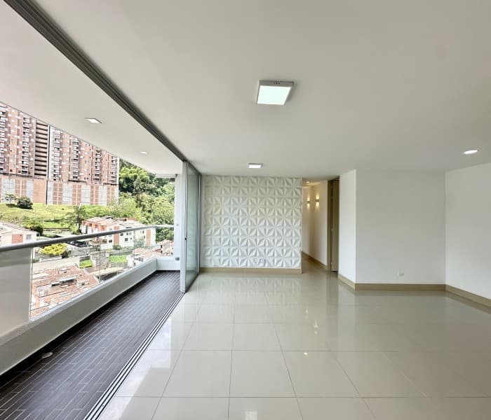 Apartamento En Venta Sector Loma Del Indio, Poblado- Conjunto Citte