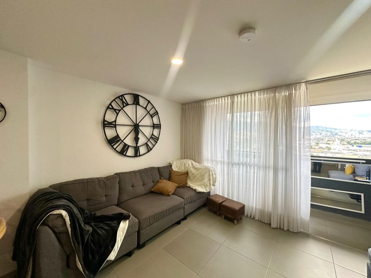 FURNISHED APARTMENT FOR RENT, GUAYABAL AREA - URBANITY II COMPLEX