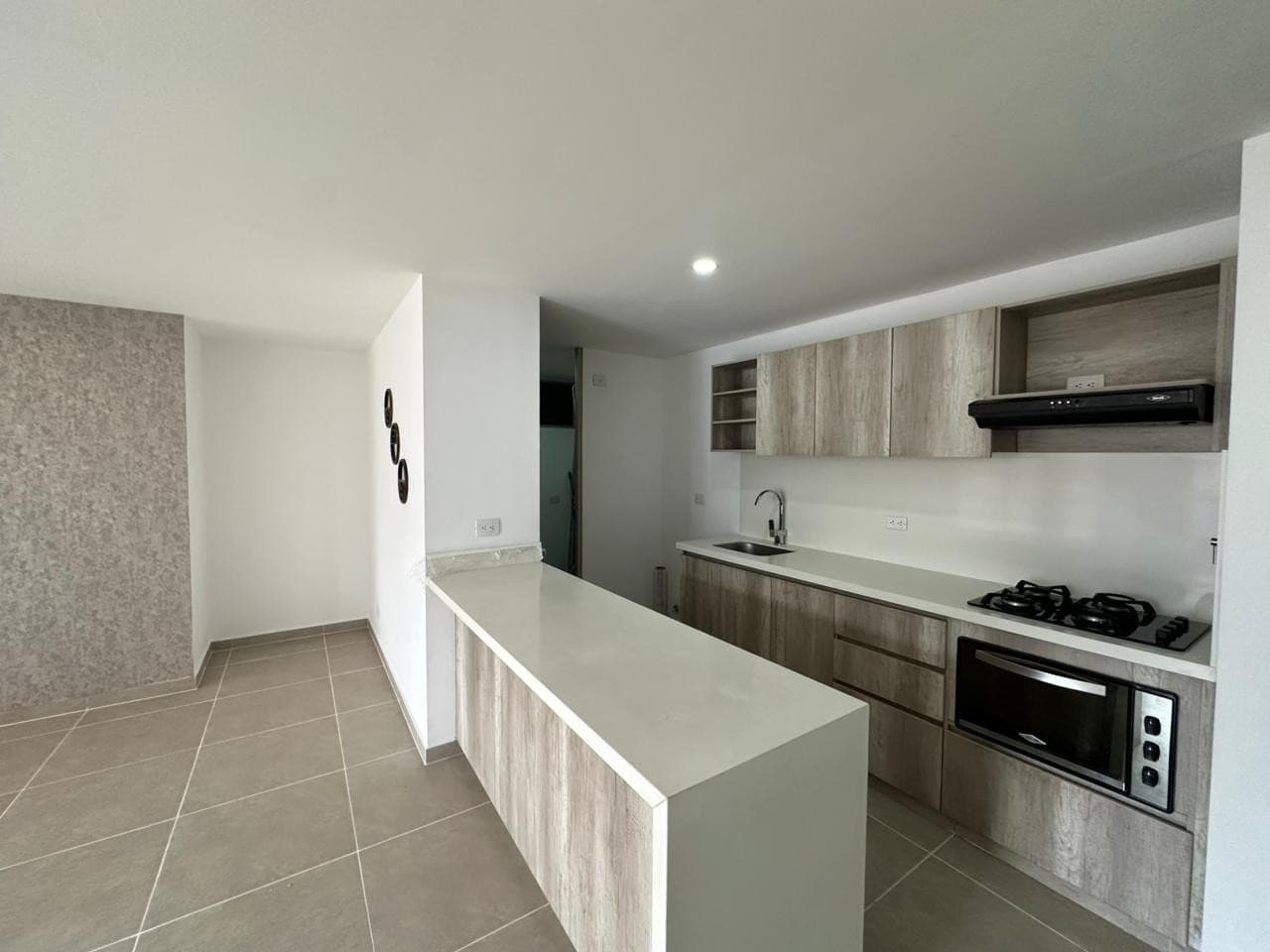 Apartment for Rent in the Ciudad del Río Neighborhood, Poblado — Bosque del Río Complex