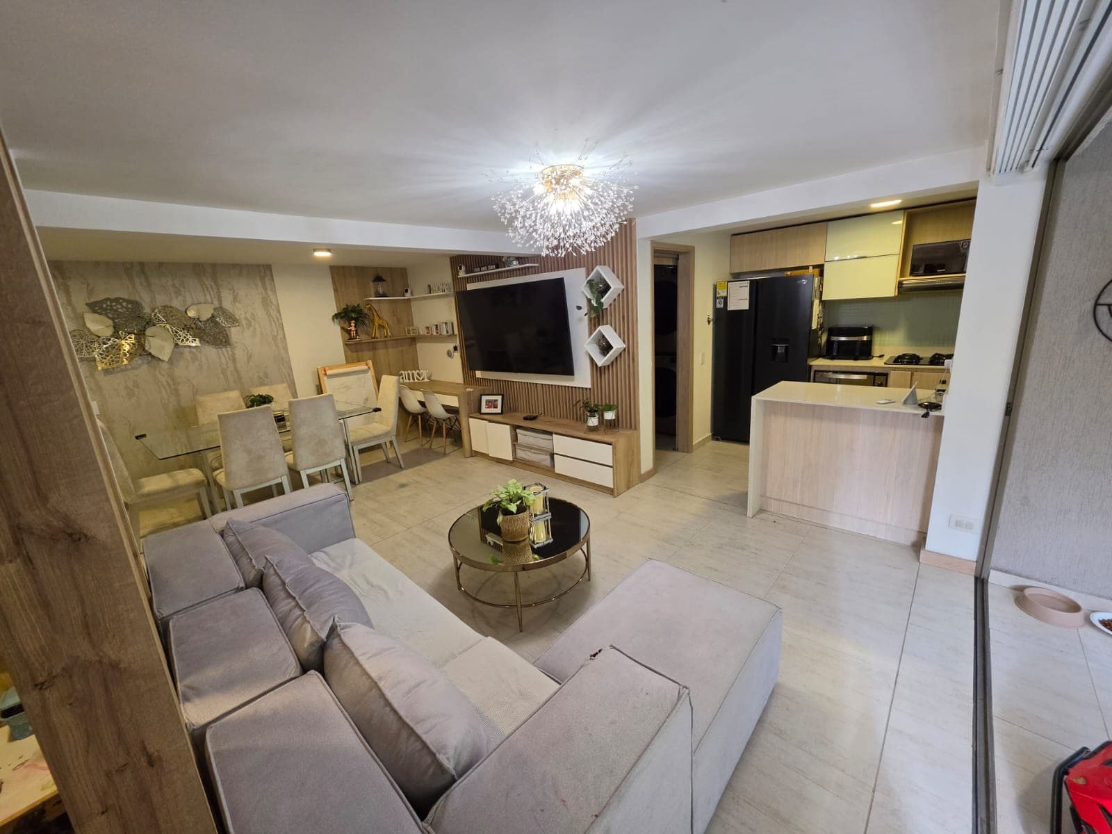 Apartment for Sale, Loma de los Bernal Neighborhood. Arabella Complex