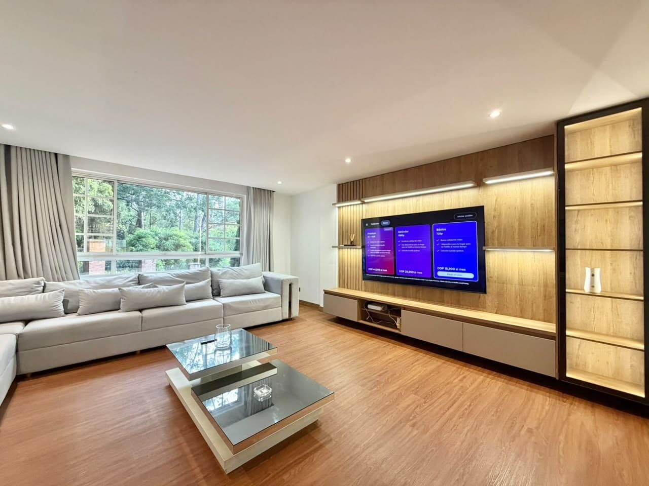 House for rent in Envigado, El Escobero neighborhood (furnished)