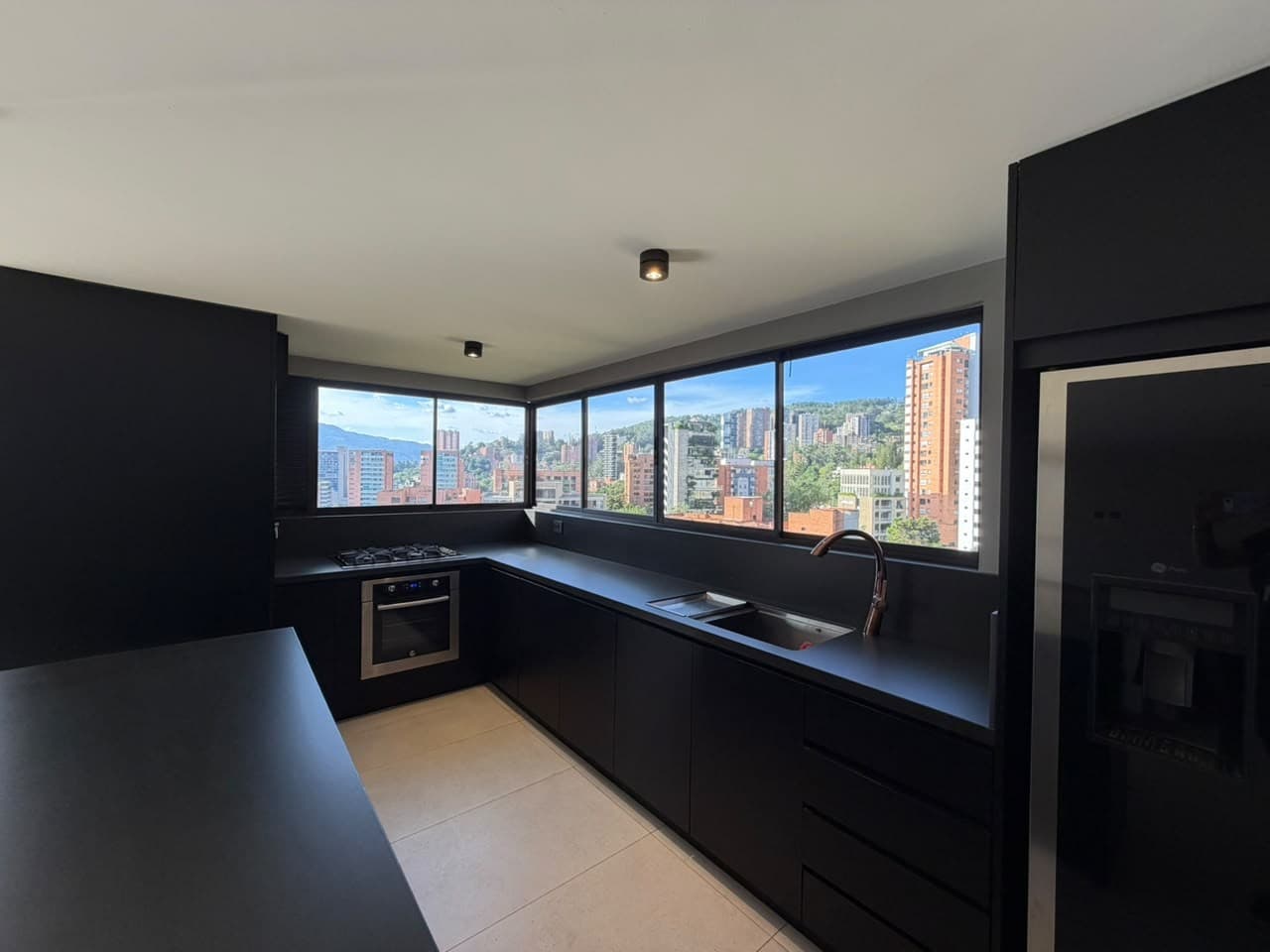 Apartment for Sale, Las Santas Neighborhood - Poblado