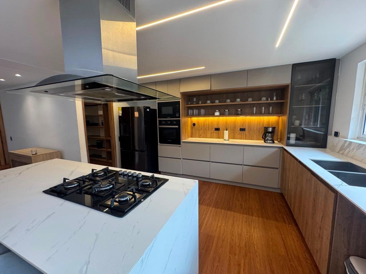 House for rent in Envigado, El Escobero neighborhood (furnished)