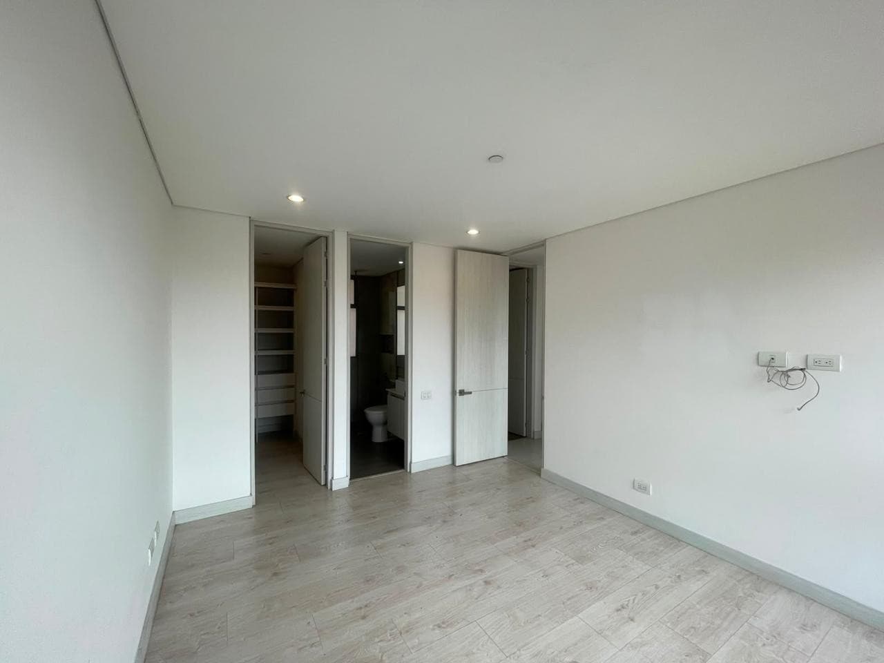 Apartamento En Arriendo - Sector Loma del chocho, Envigado