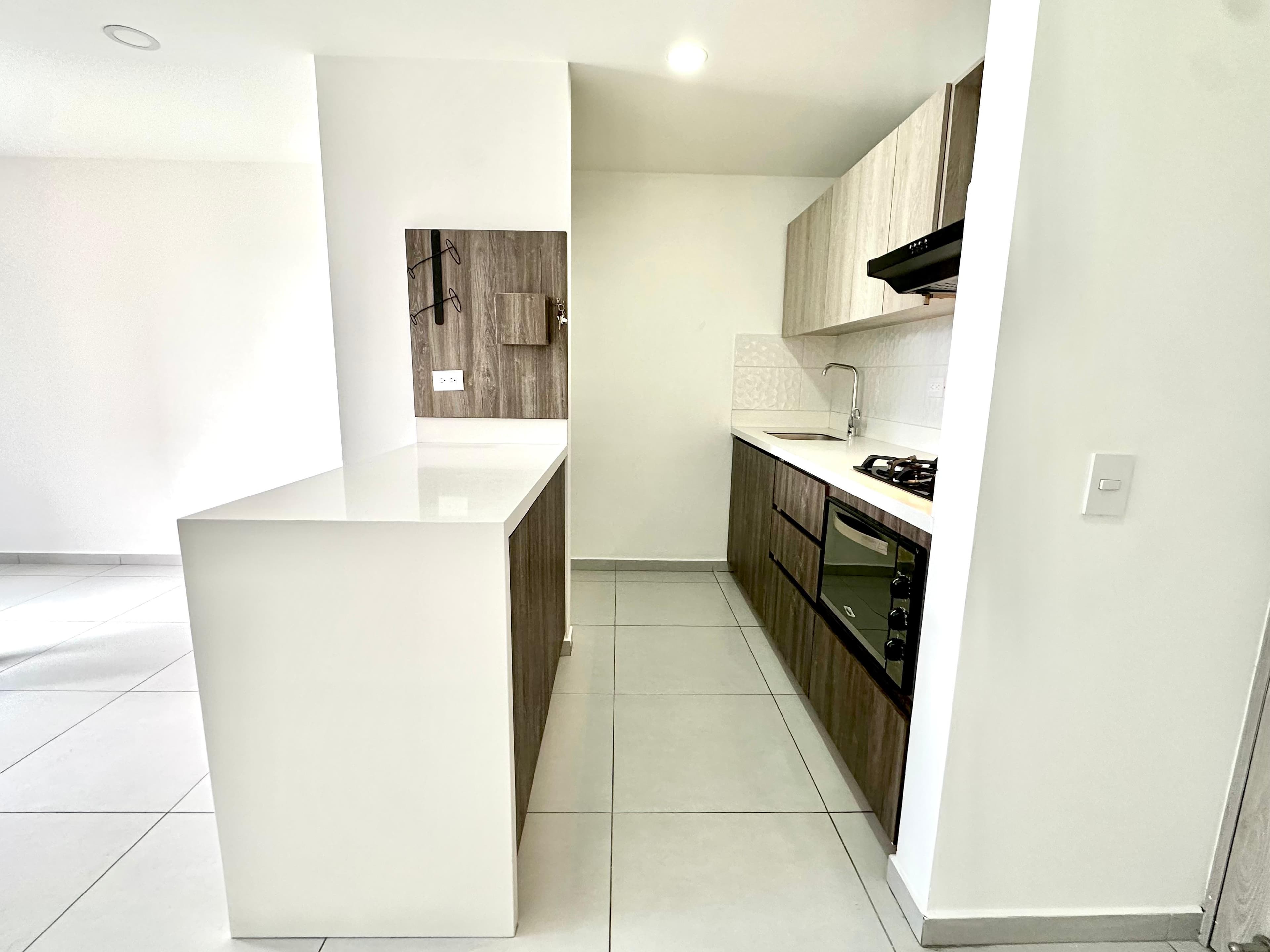 Apartment for Sale in Medellín, San Diego Poblado Neighborhood, Metropolitan Apartments