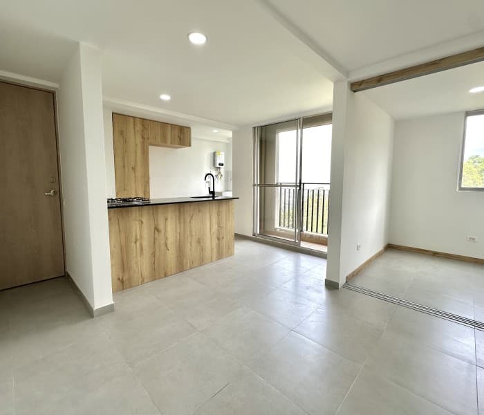 Apartment for Sale in the Las Lomitas Neighborhood, Sabaneta—Monteflor Acacia Complex