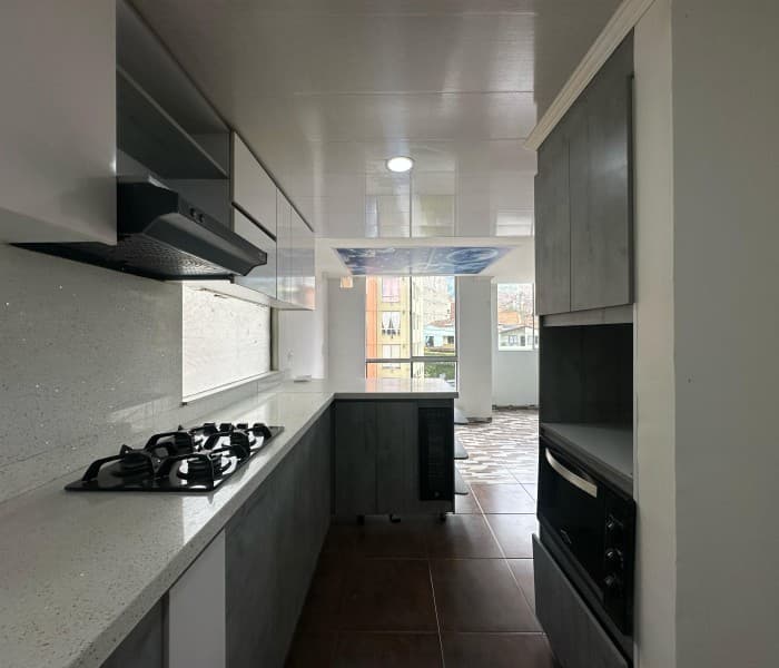 Apartment for Sale in the San Javier Neighborhood Near the Train Station, Medellín—Jardines de Babilonia Complex