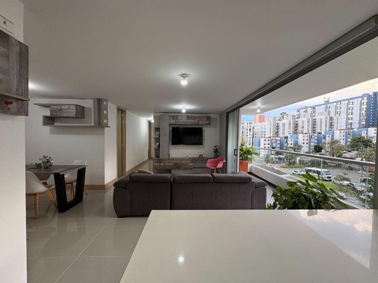 Apartment for Sale in the Loma del Indio Area, Poblado—Citte Complex