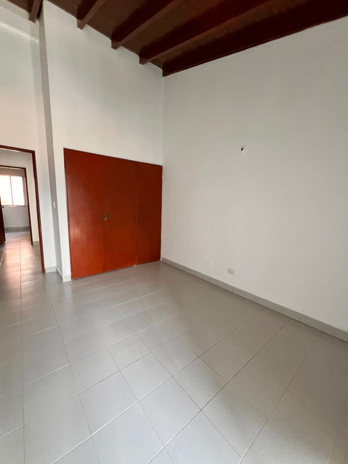 Apartment for Rent in the Laureles Neighborhood, Near Segundo Parque