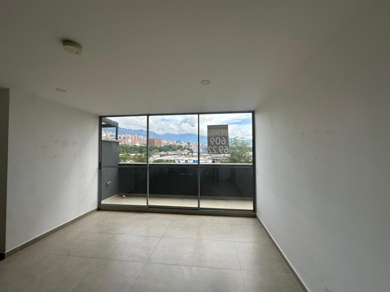 Apartment for Sale, Ciudad del Río Area, Poblado—Bosque del Río Complex