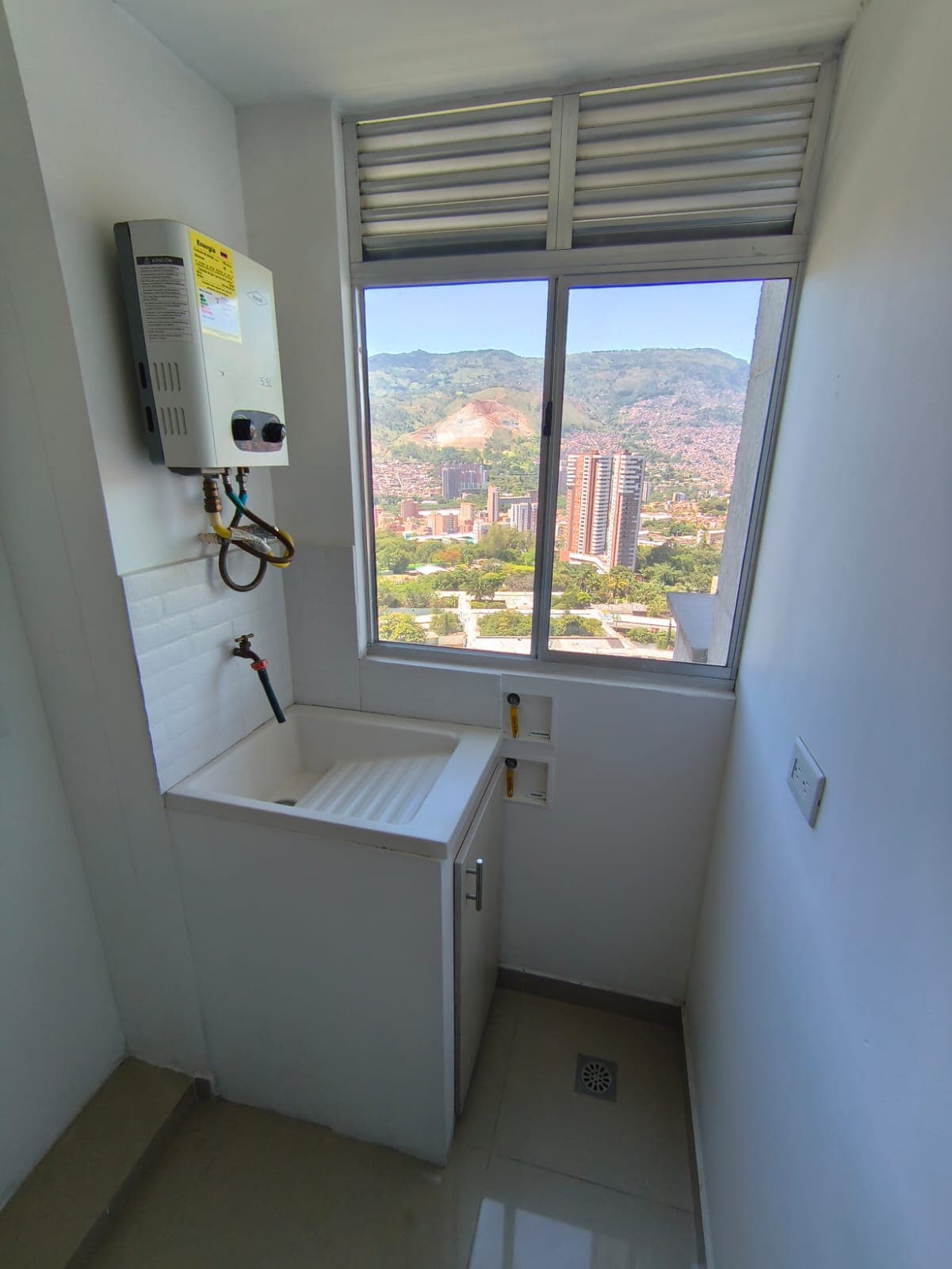 Apartment for Sale in the Los Puertos Area, Bello—Puerto Paraiso Complex
