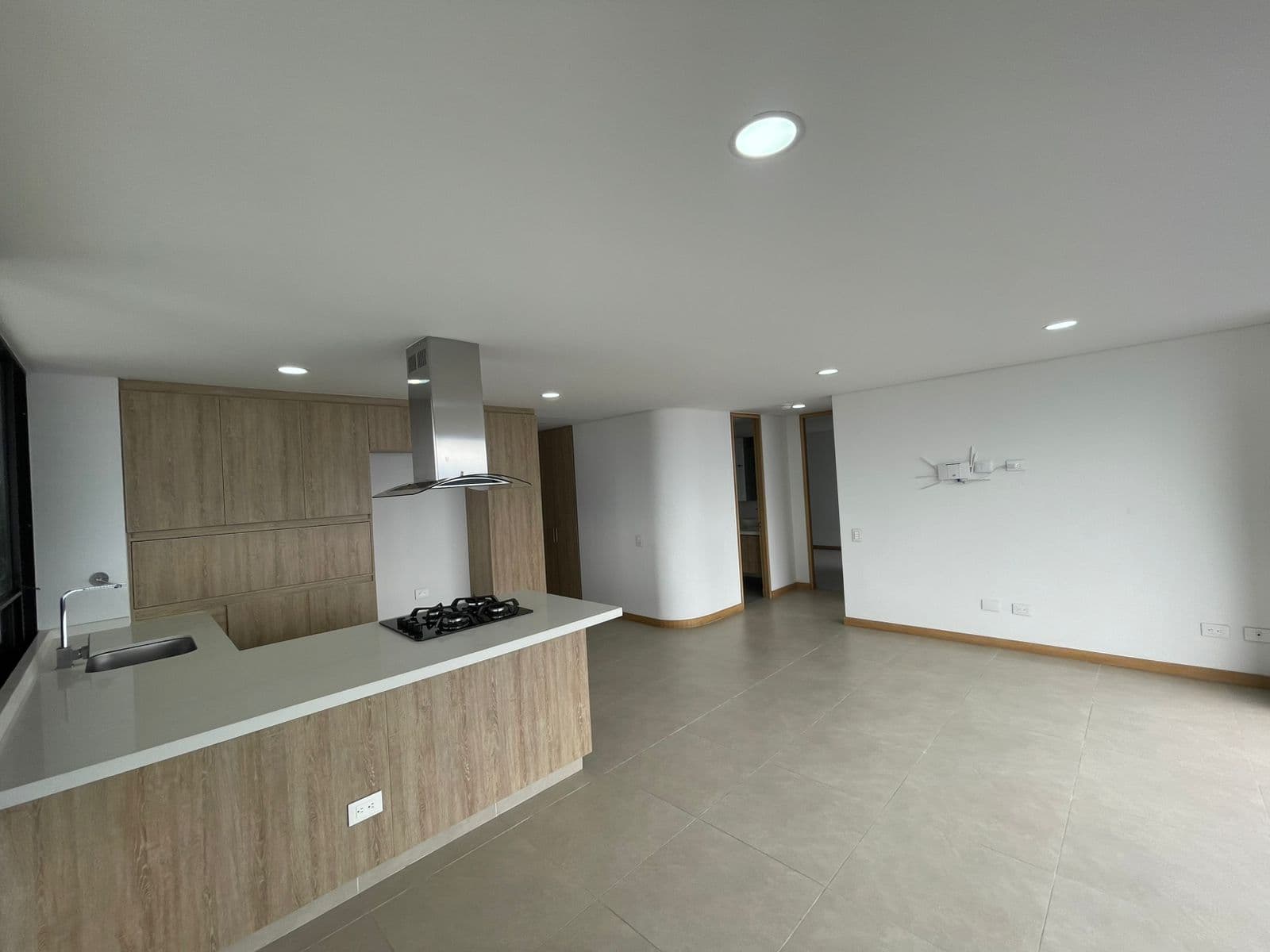 Apartment for Rent, Las Palmas Neighborhood, Poblado—Bosque Santo Complex