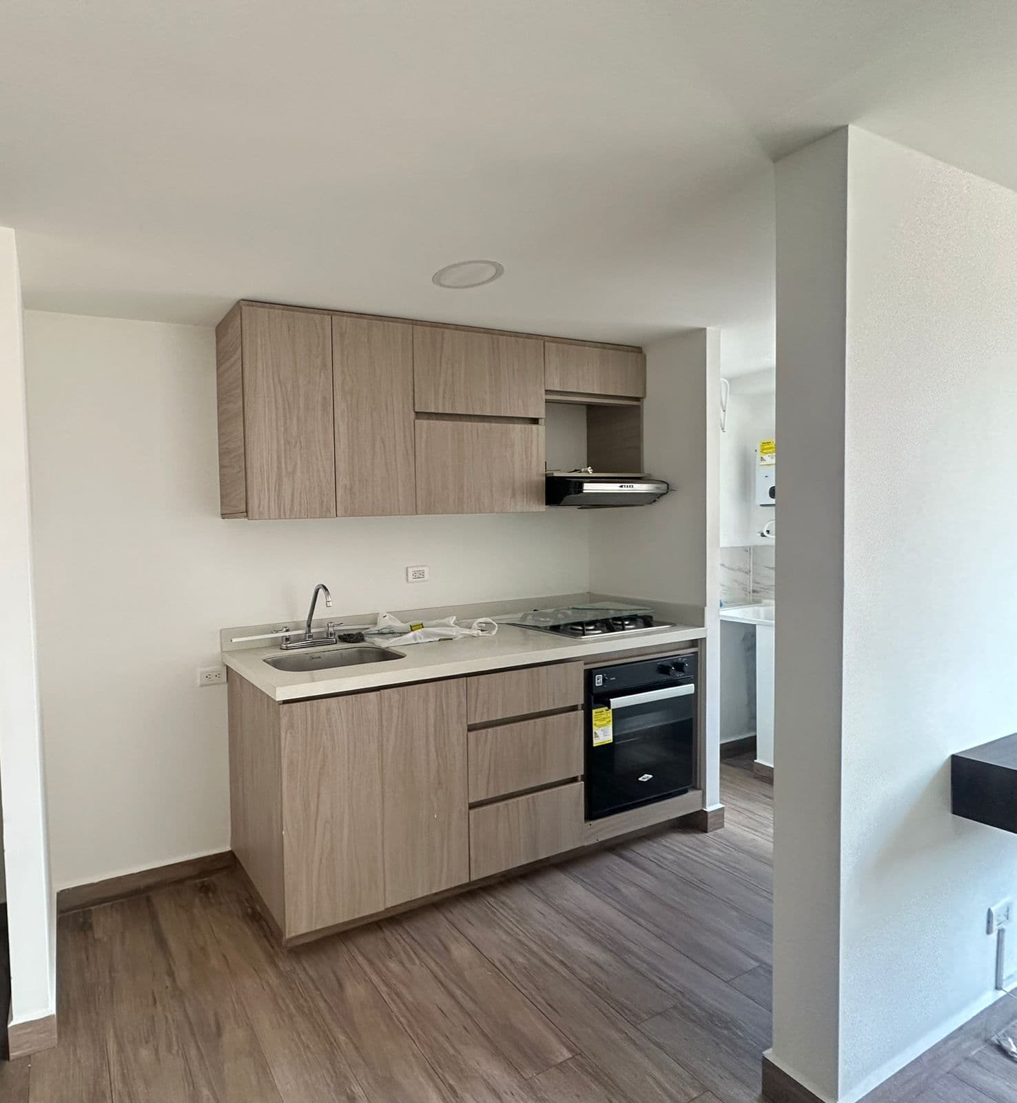 Apartment for Rent, Fabricato Area, Bello—Mediterránea Complex