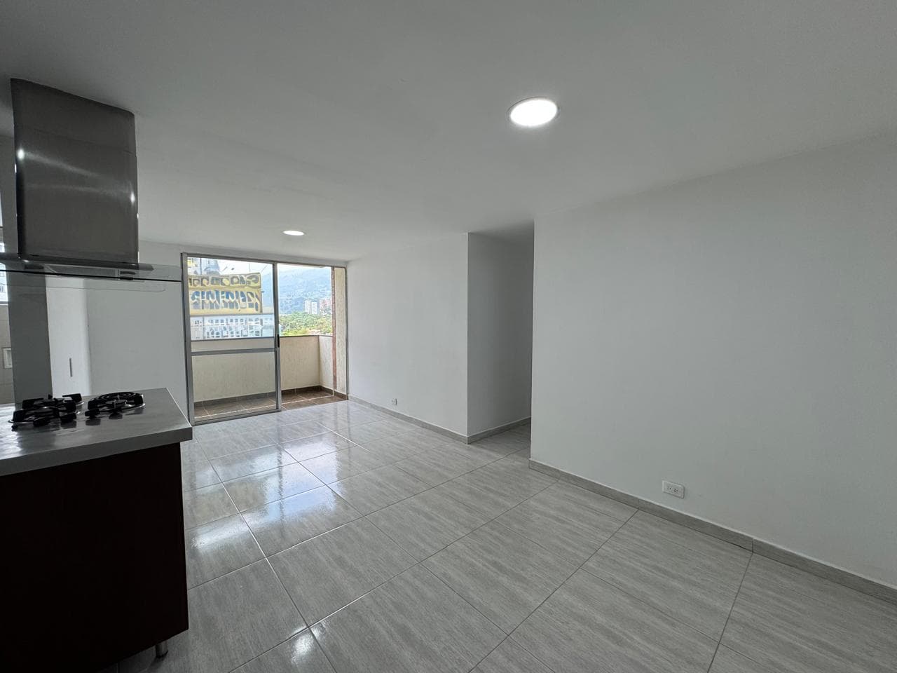 Apartment for Sale, Suramericana Neighborhood, Itagüí, Altos De Suramerica