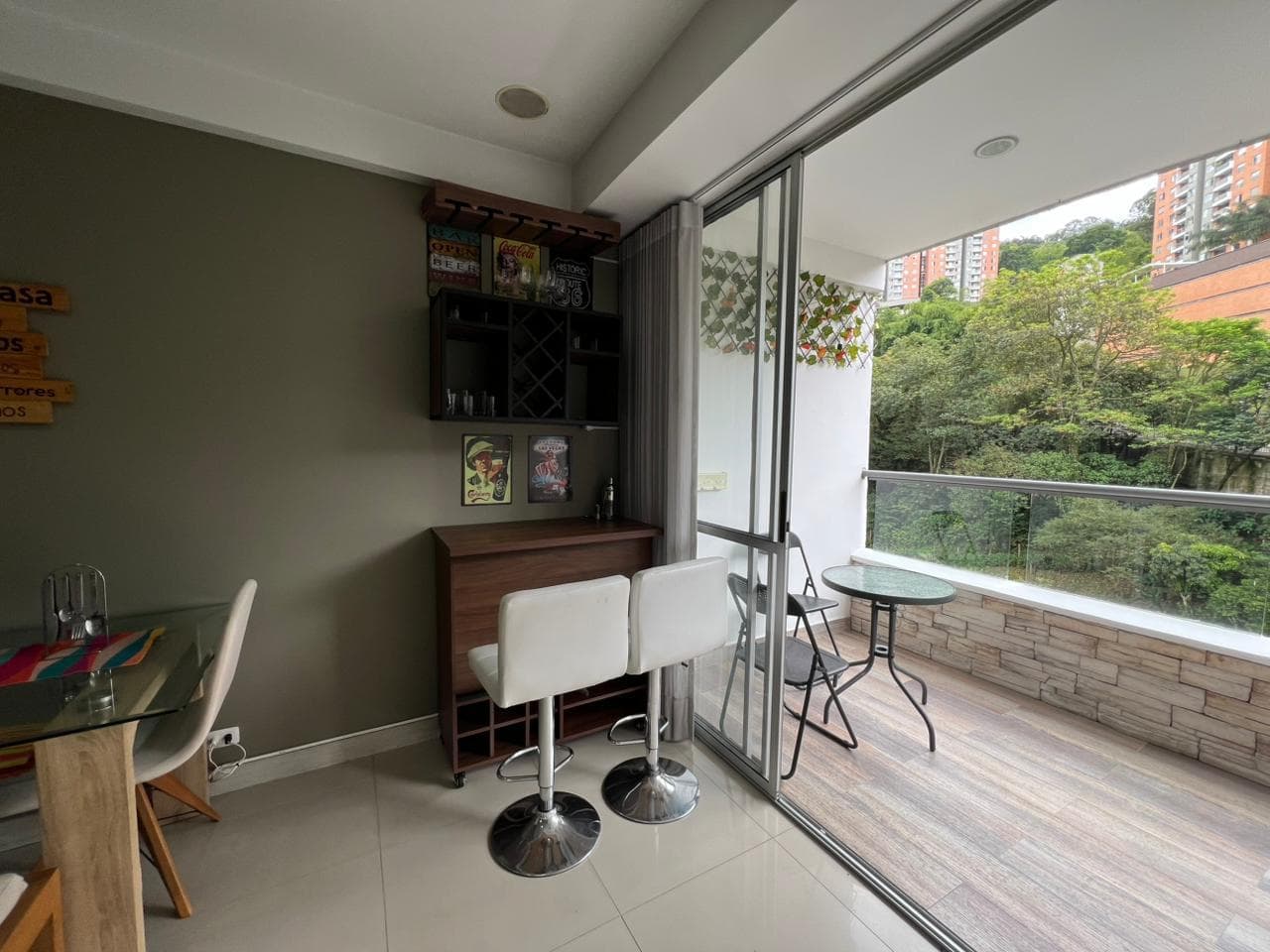 Furnished Apartment for Rent, Envigado, La Cuenca Area - San Silvestre Development