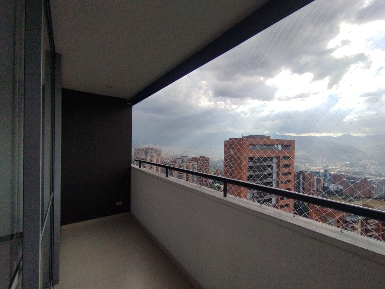 Apartment for Rent, El Tesoro Neighborhood, Poblado—Citark Complex