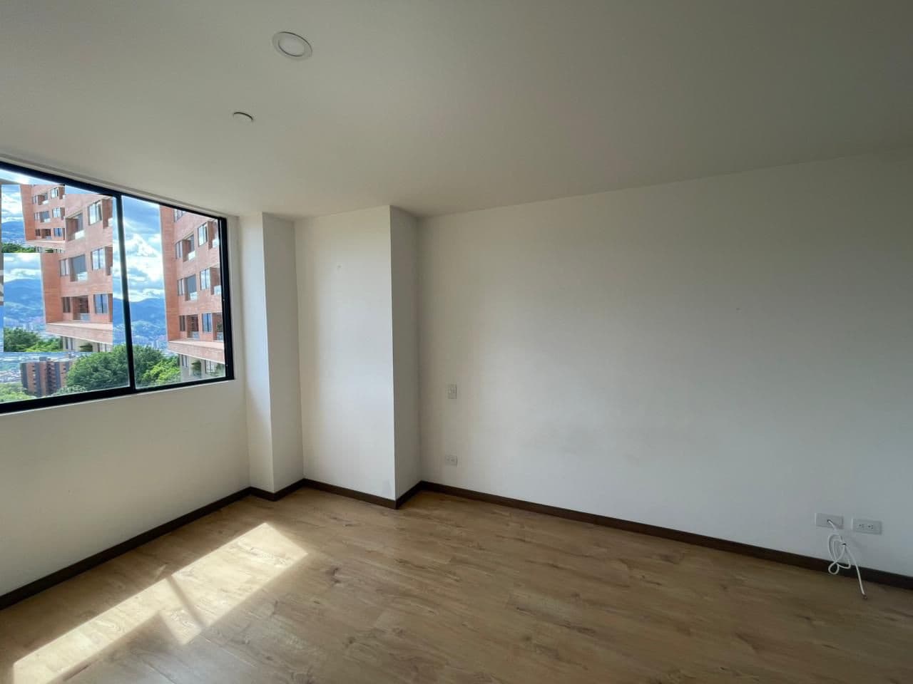 Apartment for Rent, Loma de las Brujas Neighborhood, Envigado - Biocity Epic