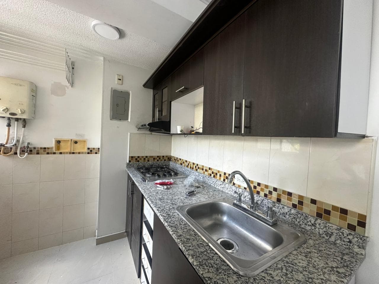 Apartment for rent, Loma de los Bernal neighborhood, Belén—Valbuena Complex