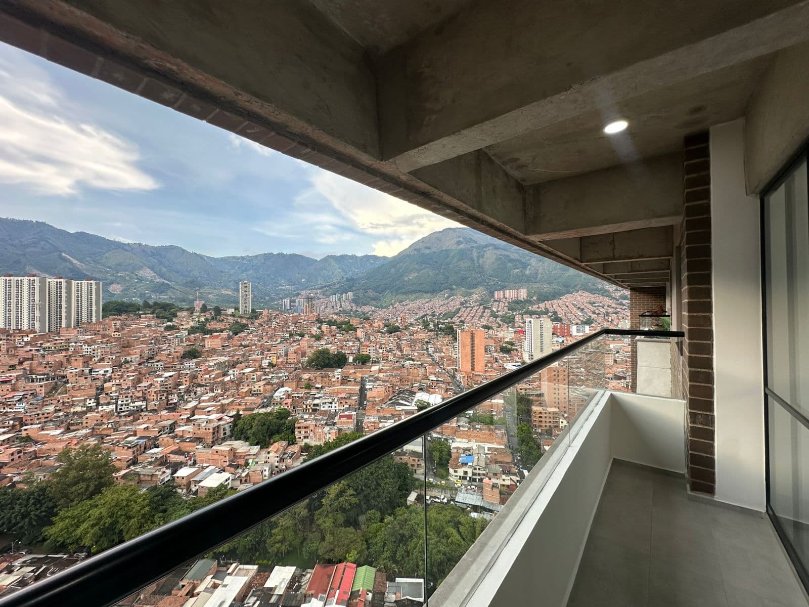Apartment for Rent, Bello Area - Aki Apartments