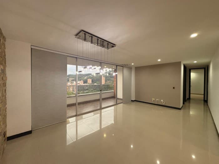 Apartment for Rent, El Poblado Area - La Cumbre Complex