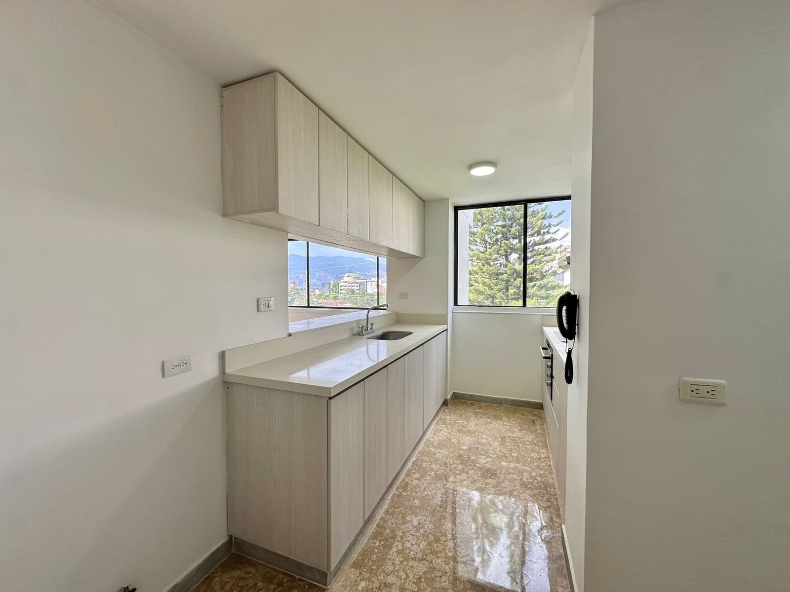 Apartment for Rent, El Poblado Neighborhood - Plazuelas Development