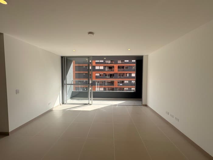 Apartment for Rent in the Ciudad del Río Area, Poblado - Bosque del Río Development