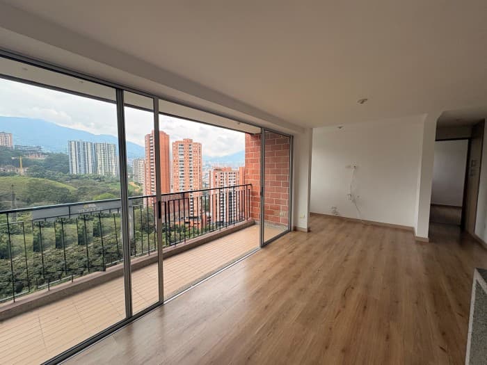 Apartment for Rent in the Sabaneta Area - Jardines De San Remo Housing Development