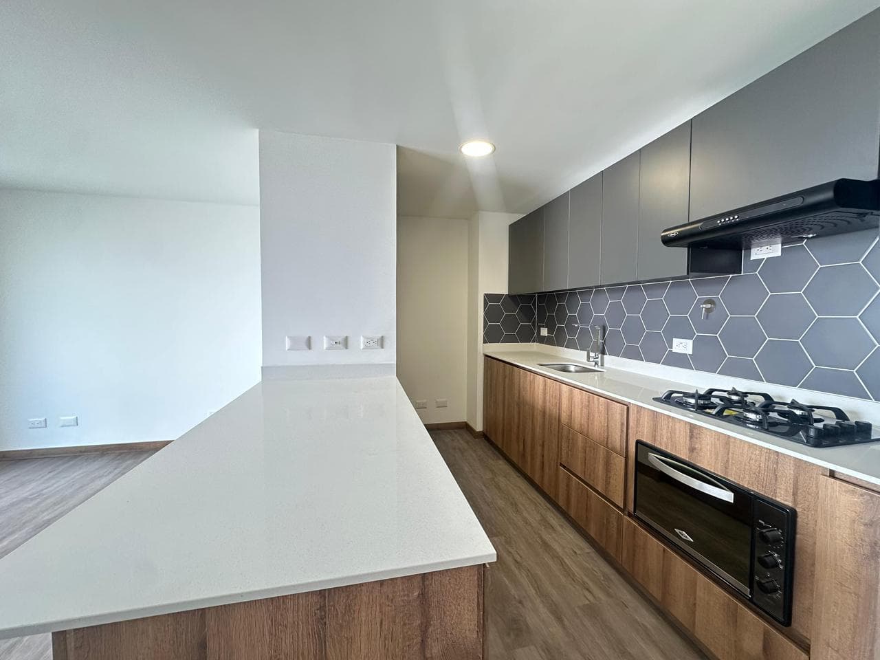 APARTMENT FOR RENT, LAS VEGAS-ENVIGADO AREA, CIVITA COMPLEX