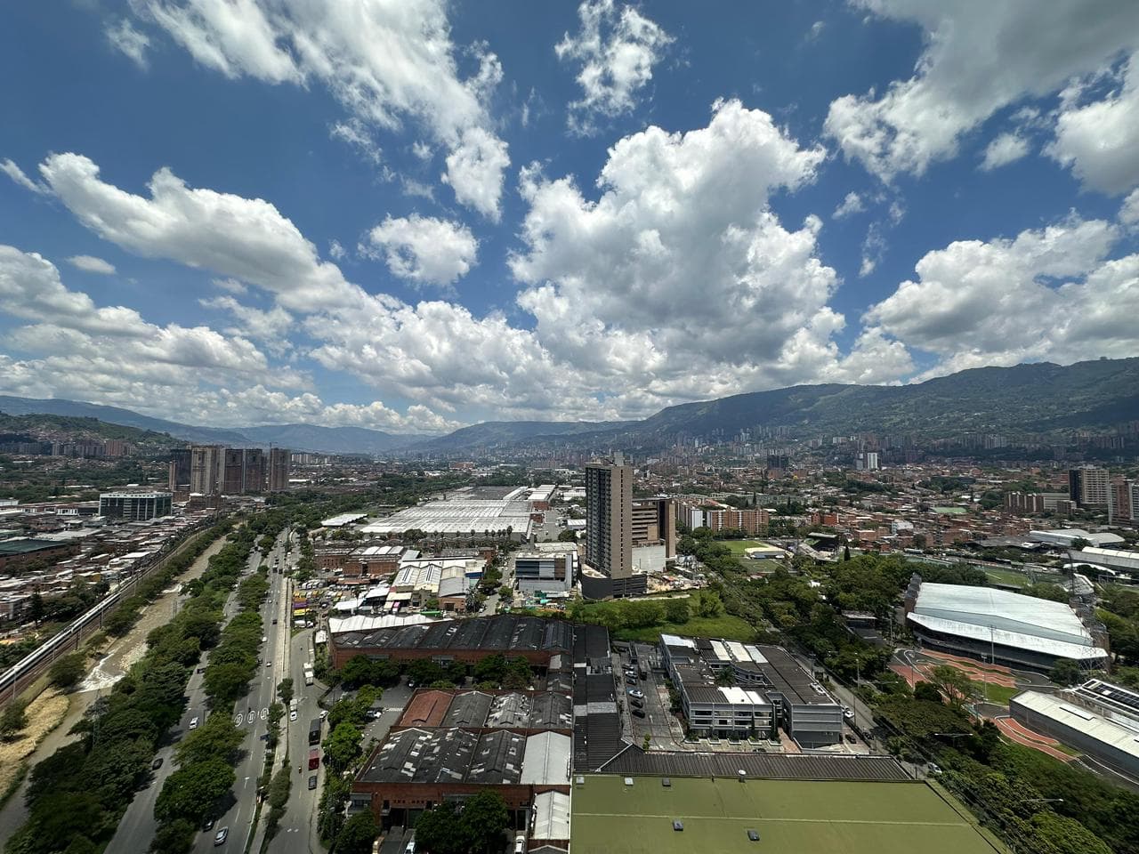 APARTMENT FOR RENT, LAS VEGAS-ENVIGADO AREA, CIVITA COMPLEX