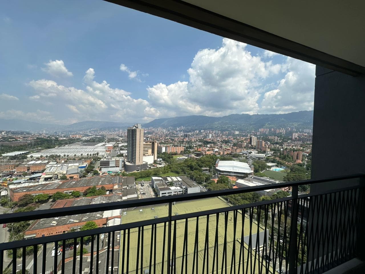 APARTMENT FOR RENT IN THE MAYORCA AREA - ENVIGADO, CIVITA COMPLEX
