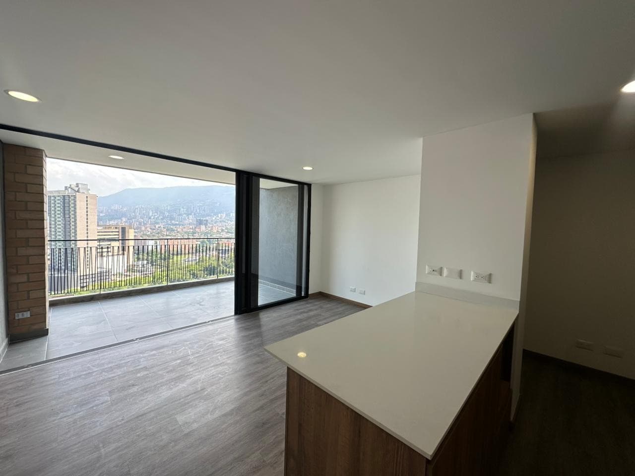 APARTMENT FOR RENT, LAS VEGAS AREA, ENVIGADO - CIVITA COMPLEX