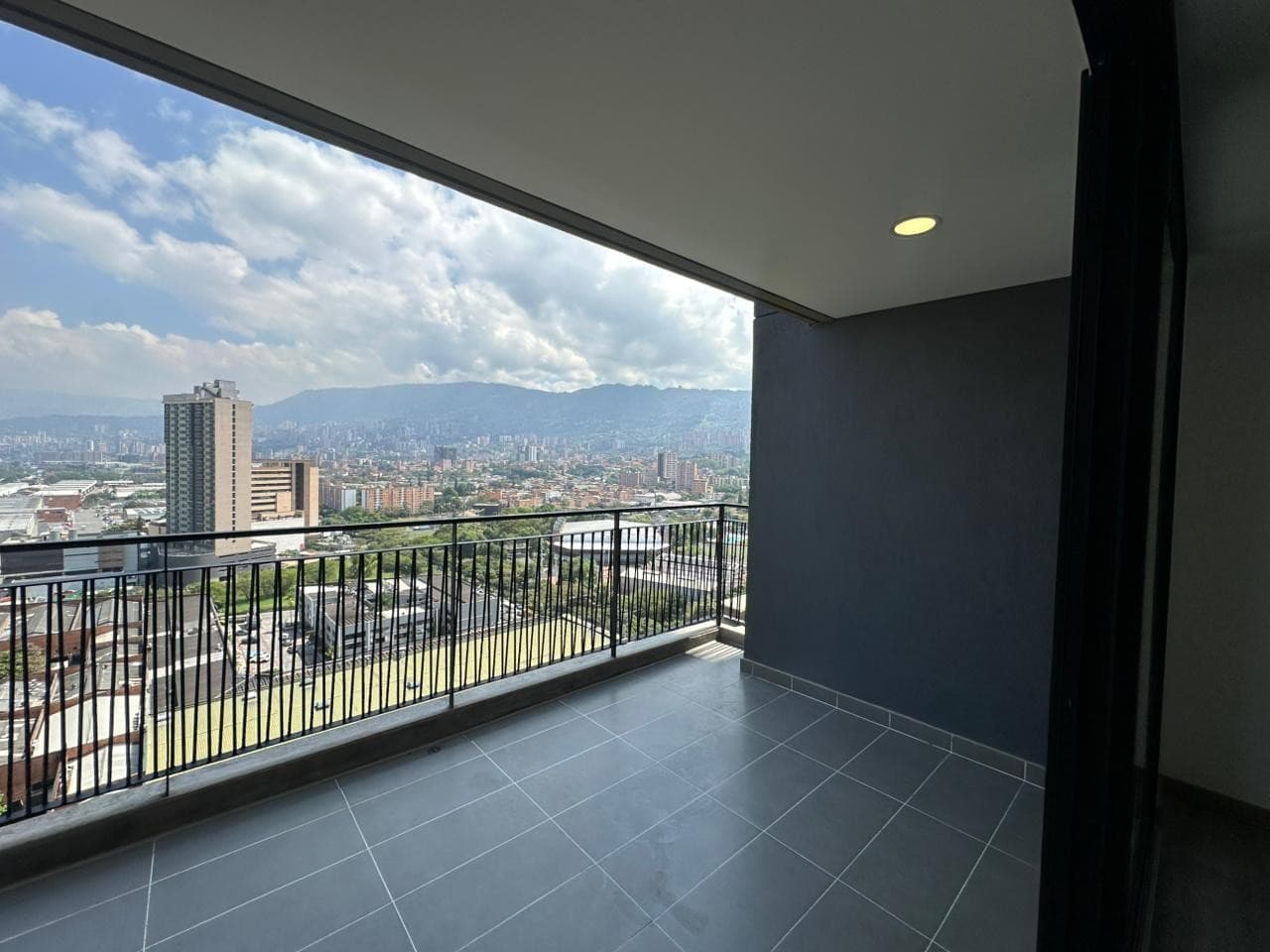 APARTMENT FOR RENT, LAS VEGAS AREA, ENVIGADO - CIVITA COMPLEX