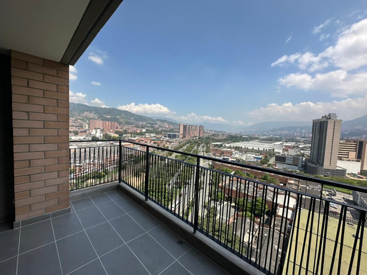 APARTMENT FOR RENT, LAS VEGAS AREA, ENVIGADO - CIVITA COMPLEX