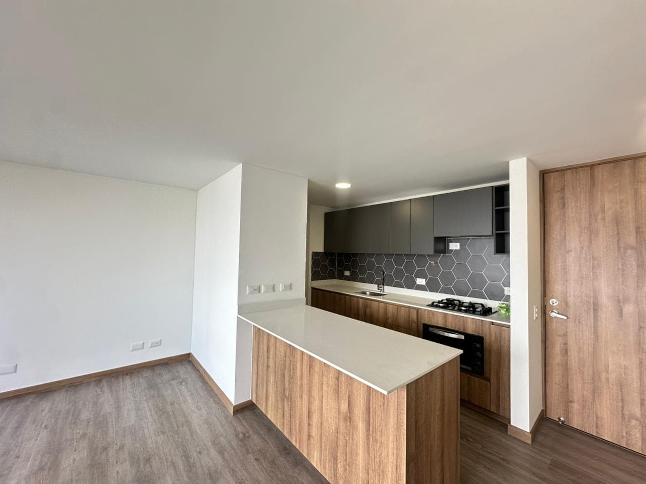 APARTMENT FOR RENT, LAS VEGAS AREA, ENVIGADO - CIVITA COMPLEX