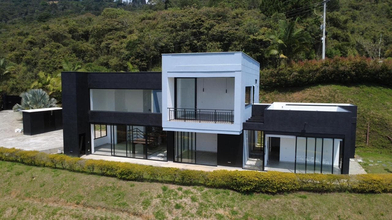 DUPLEX FOR SALE, NORTEAMERICA - BELLO AREA