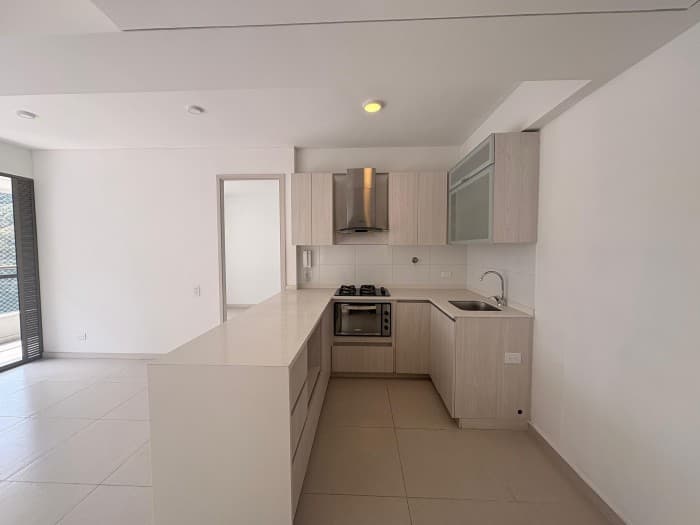 APARTMENT FOR SALE, PAN DE AZUCAR AREA - SABANETA, AMONTE COMPLEX