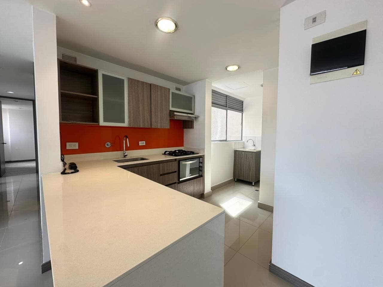 APARTMENT FOR RENT, CIUDAD DEL RIO - POBLADO AREA, RESERVA DEL RIO COMPLEX