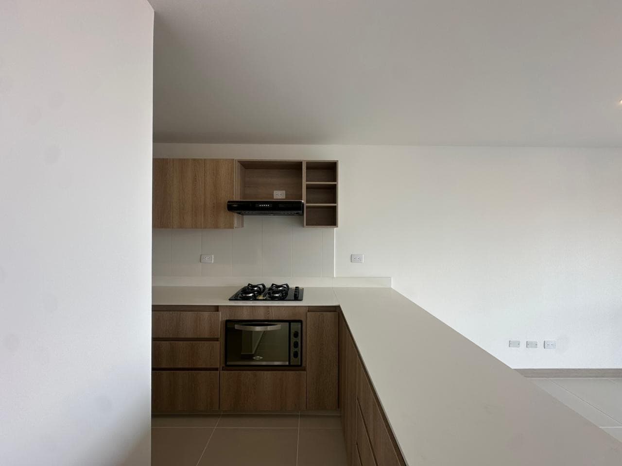 APARTMENT FOR RENT, CIUDAD DEL RIO - POBLADO AREA, BOSQUE DEL RIO COMPLEX