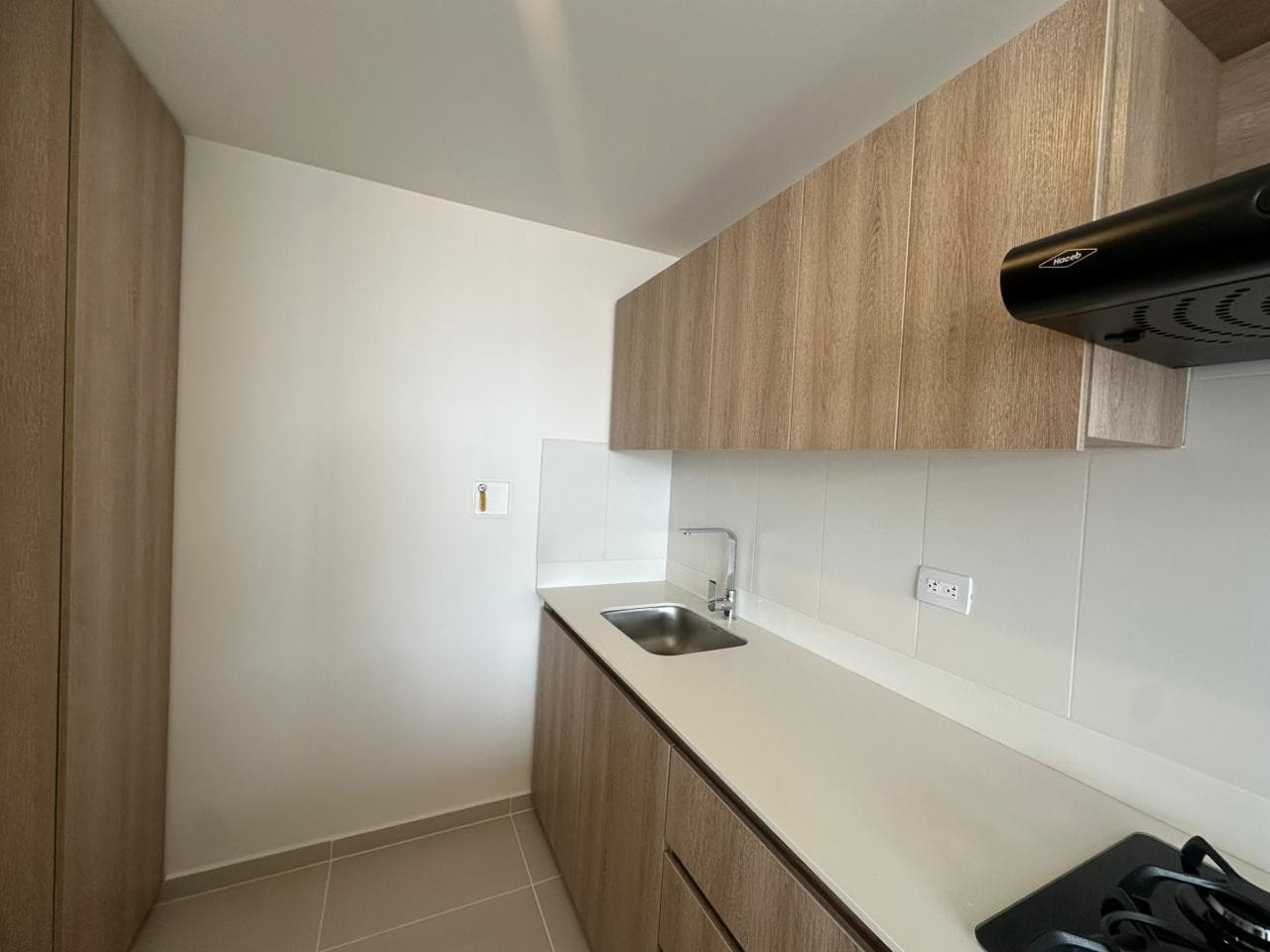 APARTMENT FOR RENT, CIUDAD DEL RIO - POBLADO AREA, BOSQUE DEL RIO COMPLEX