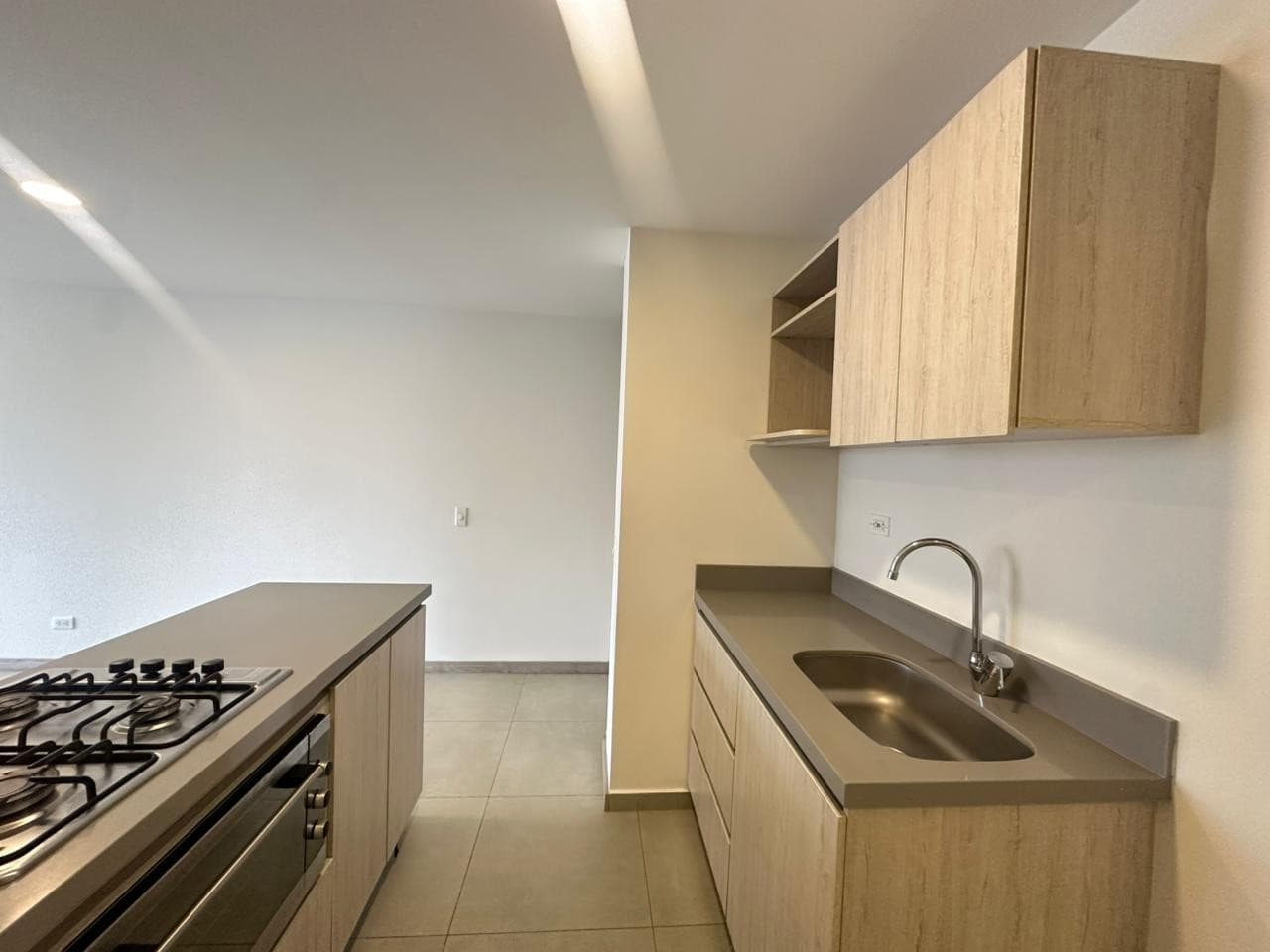 Apartment for Rent, Cabañas - Bello Area, C26 Apartment Complex