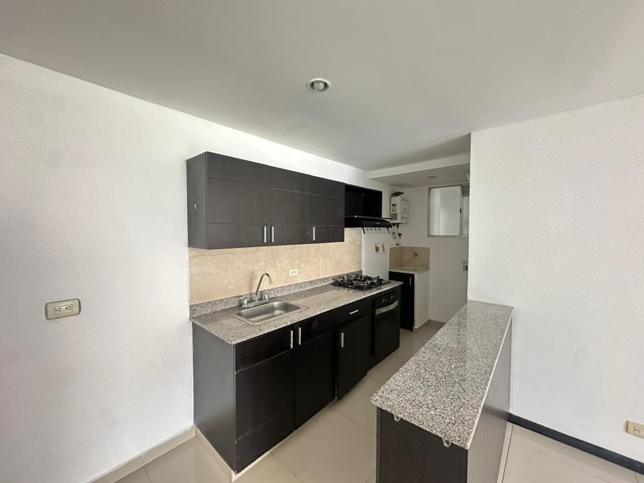 Apartment for Sale, Ciudad del Río - Poblado Area, Plaza del Río Complex