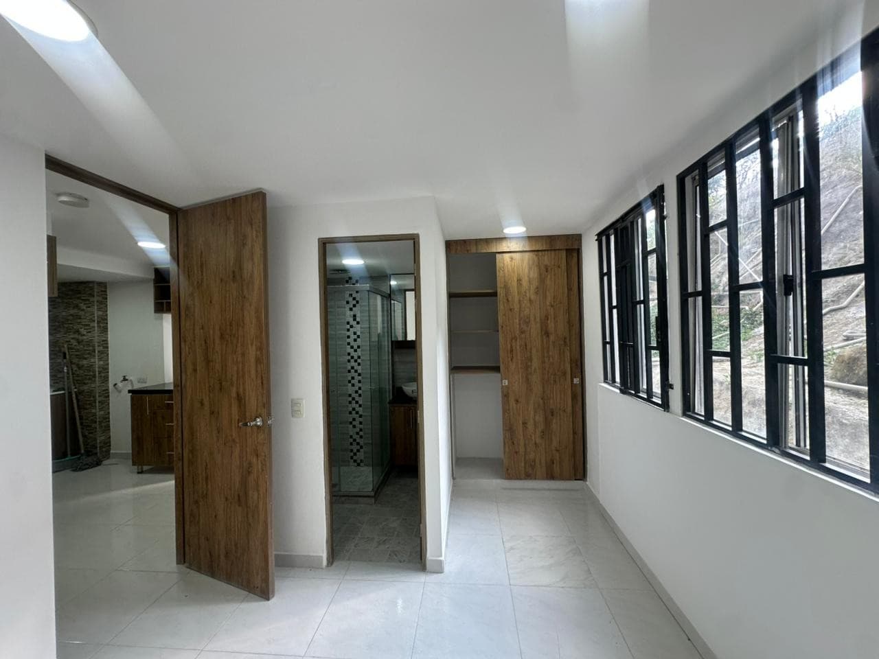 Apartment for Sale, Pajarito - Robledo Area, Luna Del Campo Complex