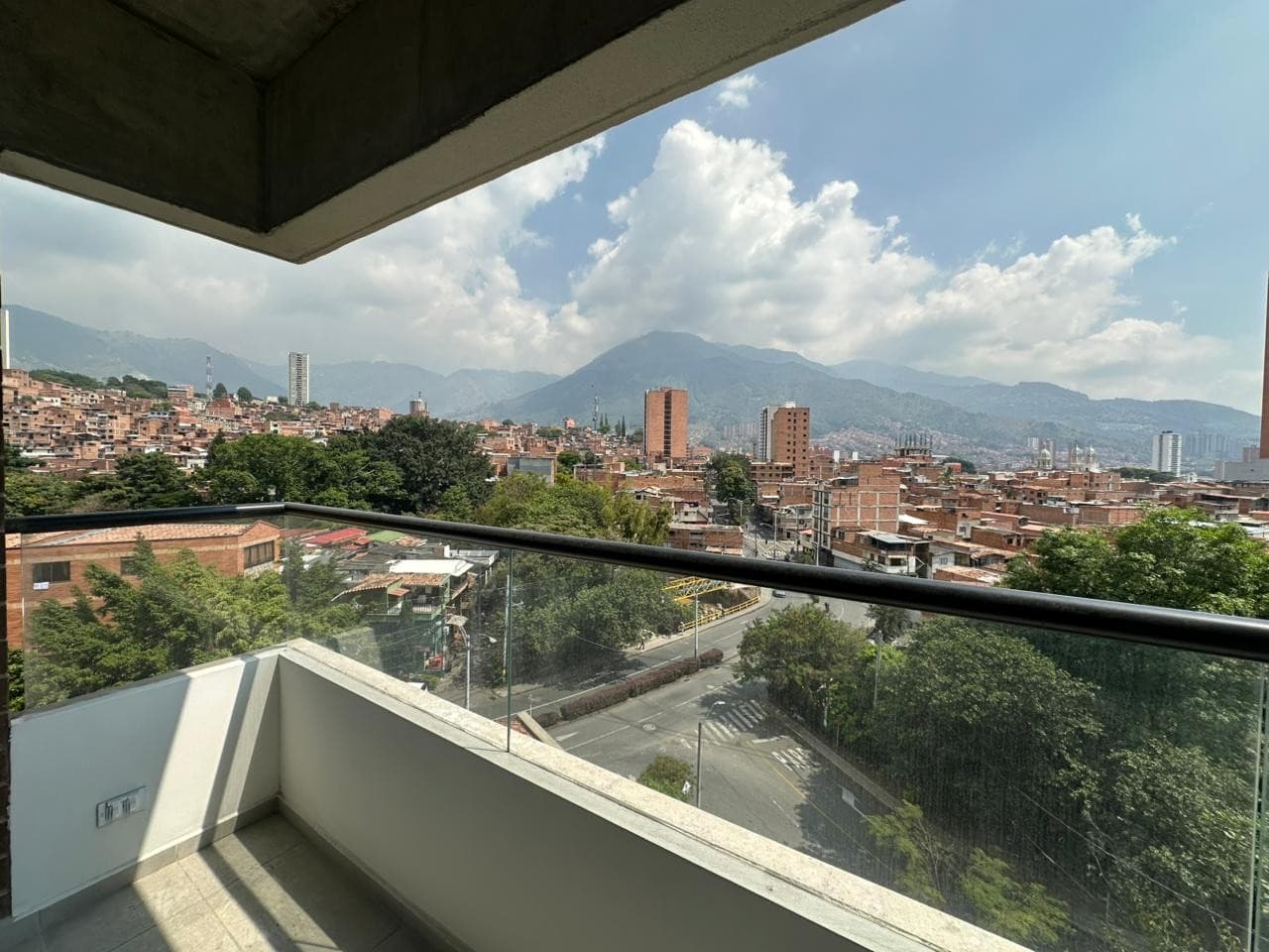 Studio Apartment for Rent in the Santa Ana - Bello Area, Aki Apartments Complex